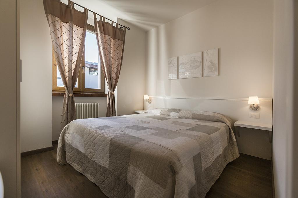 Le Servite Apartments Arco Bilik gambar